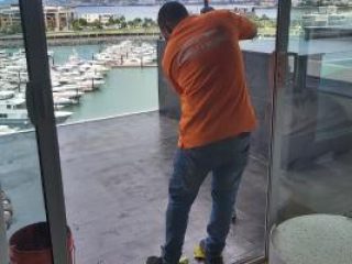 sellado de pisos para evitar manchas