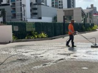 limpieza de pisos de exterior